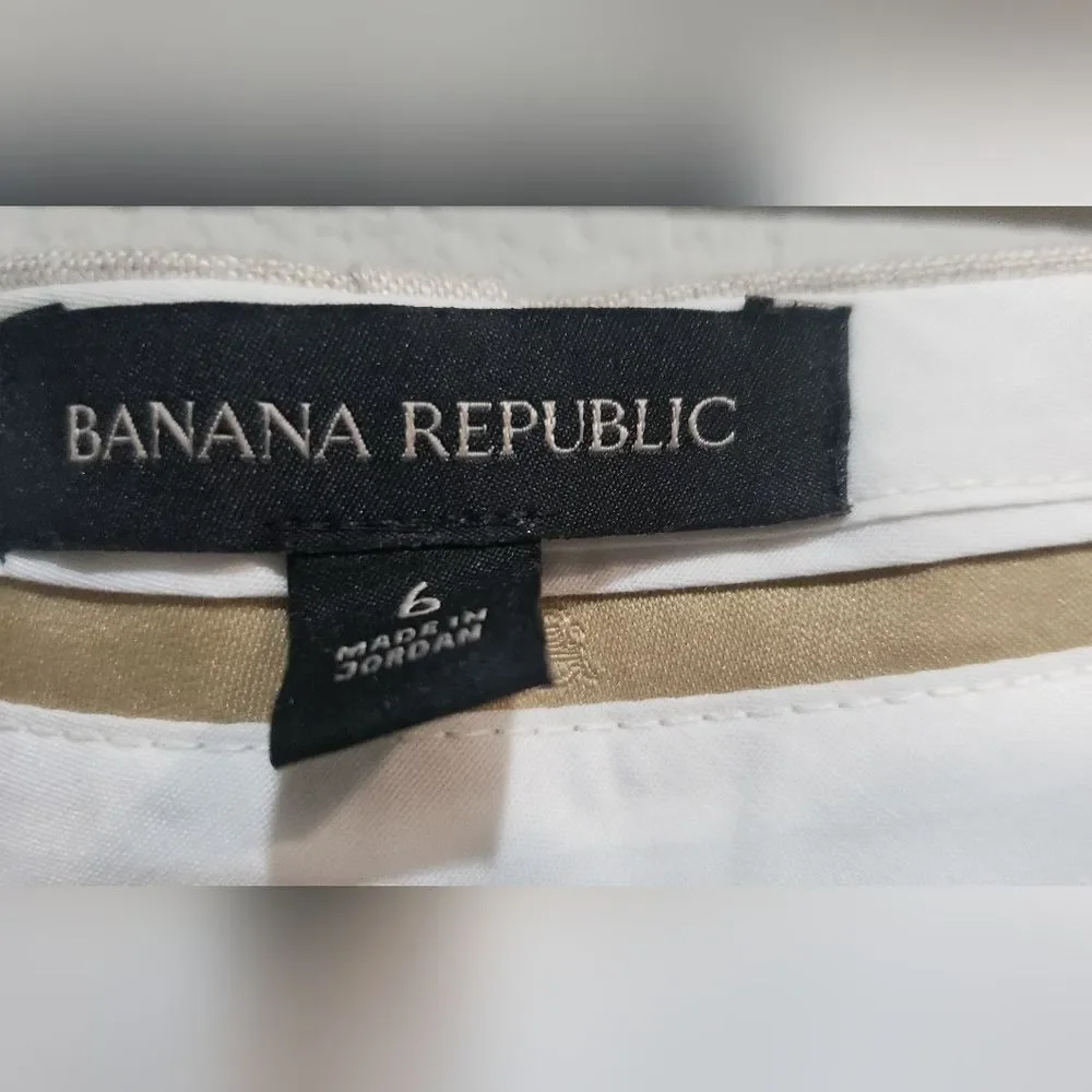 Banana Republic Beige 100% Linen Staright Leg Pants Size 6 Pleated